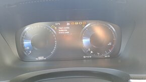 Volvo V90 2.0 D4 Momentum NAVI Automat - 15