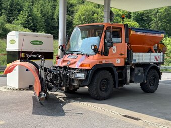 UNIMOG U300 sklapač 4x4 + zimná výbava - 15