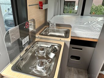 Camper Van LMC Innovan 590, motor 170PS Automat - 15