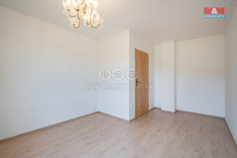 Prodej rodinného domu, 240 m², Nenačovice - 15