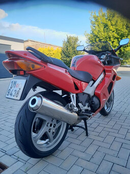 Prodám Honda VFR 800FI RC48 - 15