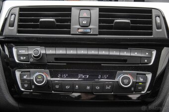BMW Rad 3 320i xDrive Sport Line A/T - 15