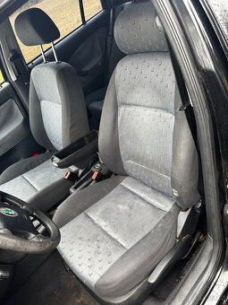 Škoda Octavia 1 1.9TDi 66kW, Automat, Kombi, Ambiente - 15