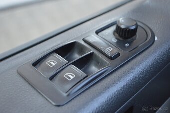 VW T5 Transporter 2.0 Tdi 103kw DSG 9 míst long - 15