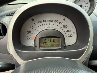 Daihatsu Sirion  1.3 Eco  4x4 - 15