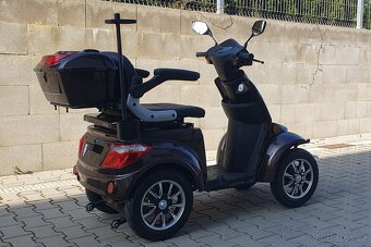 Invalidní elektrický vozík VISTA QUATER I - 15
