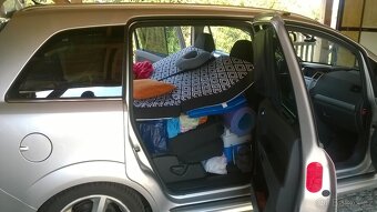 Opel Zafira B - vestavná lůžková úprava - 15