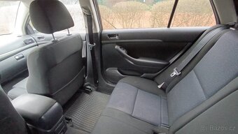 Toyota Avensis kombi T25 2.2D-4D 110 kW - 15