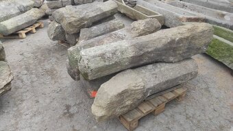 Staré kamenné patníky, žulové patníky, sloupky, 25 ks - 15