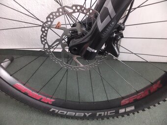 GT Sensor  Carbon 2024 - 15