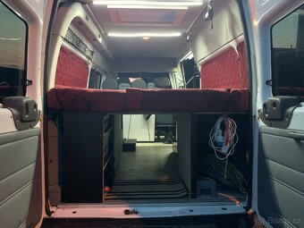 Ford Transit obytná dodávka - 15