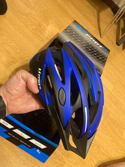 Cyklistická přilba Pro-T Plus, model Tarifa - 15