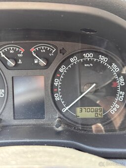 Škoda octavia 1.9 tdi combi 81kw 2003, tažné - 15