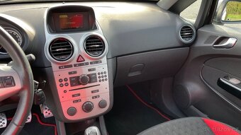 OPEL CORSA 1.6 TURBO GSI - 15