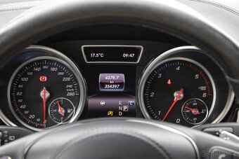 Mercedes-Benz GLS - 15