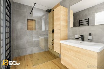 Prodej rodinného  domu 5+kk 200 m2 s pozemkem 798 m2 - Otrok - 15
