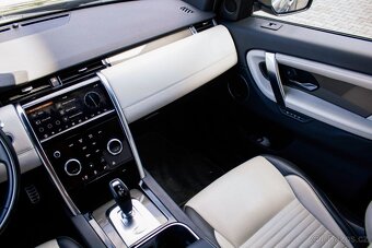 Land Rover Discovery Sport 2.0D SD4 SE AWD A/T - 15