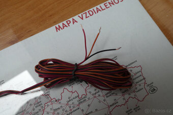 hodiny, voltmetr a teploměr do auta - 15