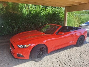 Ford Mustang - 15