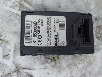 Renault Megane Scenic - 15