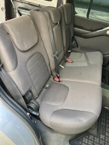 Nissan Pathfinder - 15
