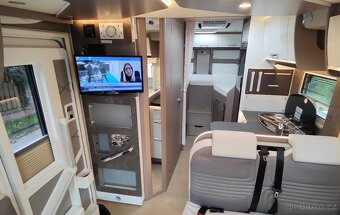 Obytný vůz Burstner Lyseo TD 690G Harmony, nadst. výbava - 15