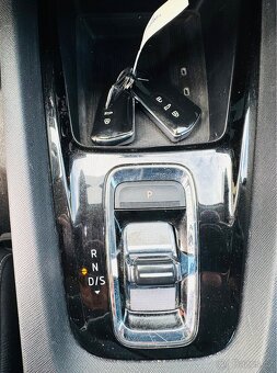 Škoda Octavia IV 2,0 TDI KOMBI 9/2022,NAVI,LED,AUTOKLIMA - 15