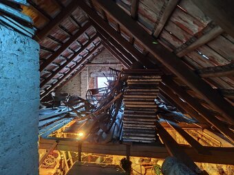 Rodinný dům k bydlení i rekreaci v Kotvrdovicích u Jedovnic - 15