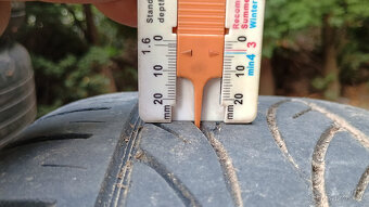 Alu kola Dezent 4x100 s pneu 195/60 R15 (#179) - 15