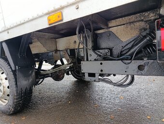 IVECO DAILY SKŘÍŇ S ČELEM 2011 - 15