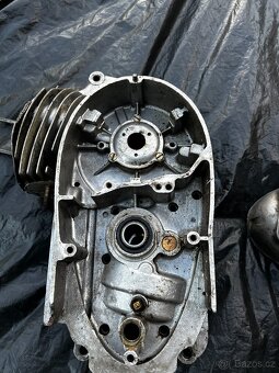 Náhradní díly motoru / JAWA ČZ - 15