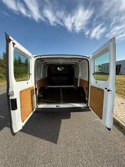 FORD TRANSIT 2.2 TDCI 74 kW, KLIMA, BEZ KOROZE, 3-MÍSTNÉ - 15