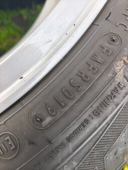 Zimní sada Subaru 5x114,3 Falken 225/60/17 - 15