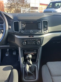 VW Sharan 2.0TDI 103kw 7míst Tažné - 15