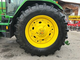 John Deere 8200 - 15