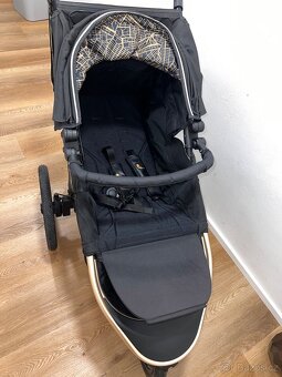 Kočárek Babyjogger Summit X3 - 15