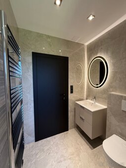 Prodej Moderní Vily 256m2 5+KK v Brandýse Nad Labem - 15