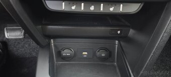 Kia Ceed 1.4TGi,Automat,Max výbava,Záruka KIA - 15