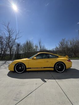 Porsche 911 Carrera GT3 - 15
