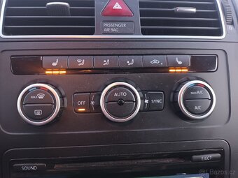 VW Touran LIFE 1.6TDi 77KW 2013 xenon tažné zařízení.. - 15