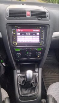 Škoda Octavia 2 RS kombi - 15