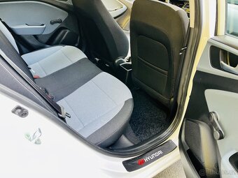 HYUNDAI i 20 1.2 i BENZÍN 55 kW NAJETO JEN 49 TIS KM - 15