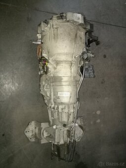 VOLKSWAGEN PHAETON 3.0 V6 TDi - 15