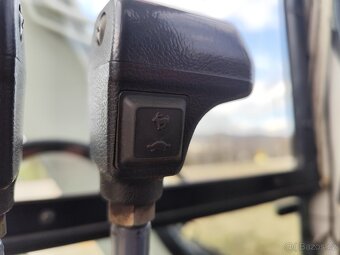 Bagr Takeuchi TB145. Váha 4800kg. - 15