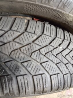 Zimní 195/65/15 195/65 r15 - 15