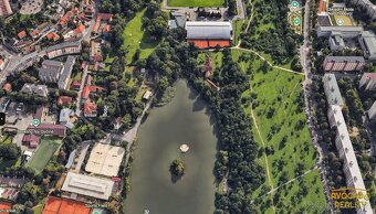 Prodej světlého a prostorného bytu 3+KK u Hamerského rybníka - 15