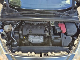 Peugeot 308 1.6i 88kW Klima Tempomat najeto 78000km - 15