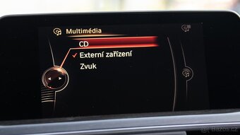BMW Řada 3, 330d 190kW xDrive LuxuryLine - 15