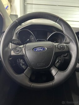 Ford focus 1.6L ecoboost 110kw titanium rok 2011 - 15