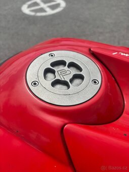 Rozprodam doplnky na Yamaha R1 04-06 Rn12 - 15